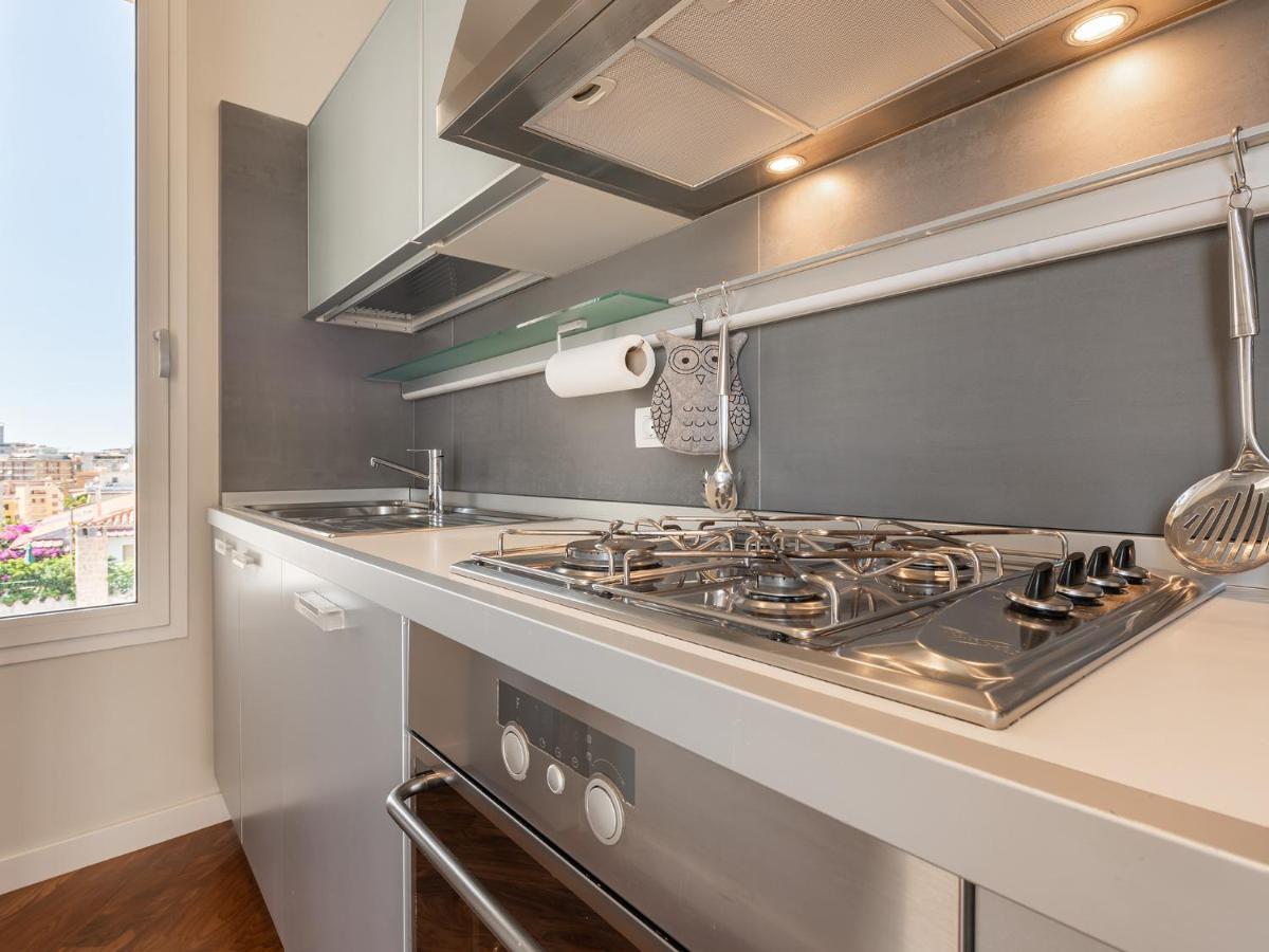 Penthouse Center Apartment Cagliari Exterior photo
