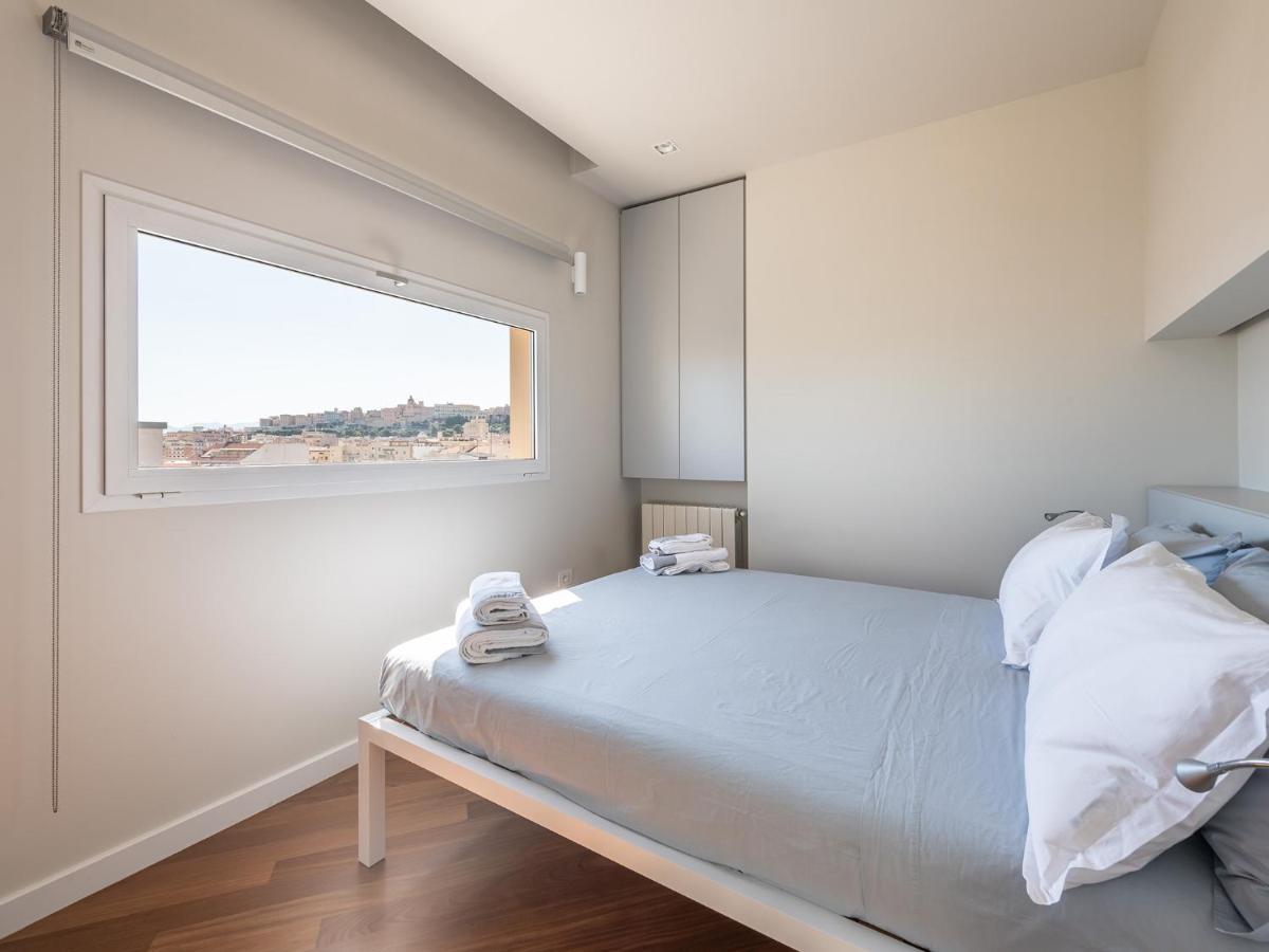 Penthouse Center Apartment Cagliari Exterior photo